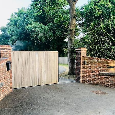 Oakworth Lodge - New Self Contained Studio Heathfield Εξωτερικό φωτογραφία